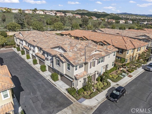 Detail Gallery Image 19 of 20 For 28649 Jardineras Dr, Valencia,  CA 91354 - 3 Beds | 3 Baths