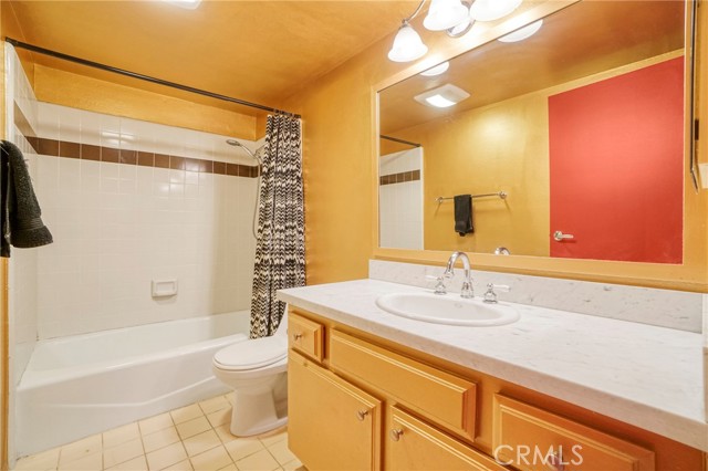 Detail Gallery Image 14 of 36 For 1129 Larrabee St #10,  West Hollywood,  CA 90069 - 2 Beds | 2 Baths
