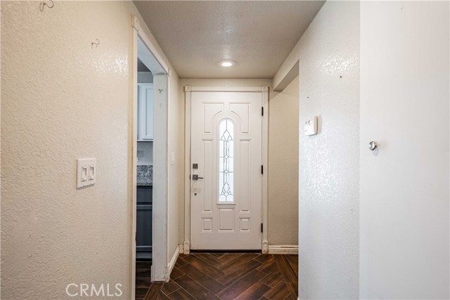 Detail Gallery Image 7 of 40 For 5220 E Minuet Ln, Anaheim,  CA 92807 - 4 Beds | 2 Baths