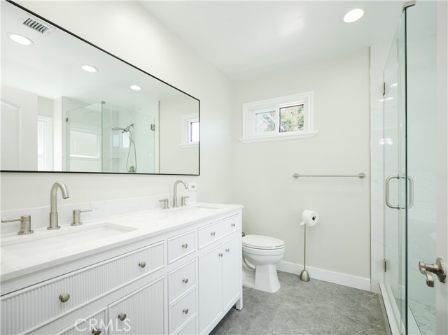 Detail Gallery Image 16 of 22 For 4312 Tujunga Ave #3,  Studio City,  CA 91604 - 2 Beds | 3 Baths