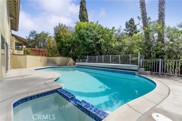 Detail Gallery Image 29 of 39 For 2116 via Caliente, Fullerton,  CA 92833 - 5 Beds | 3 Baths