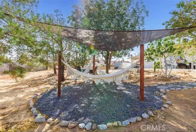 Detail Gallery Image 22 of 32 For 58012 Hidden Gold Dr, Yucca Valley,  CA 92284 - 3 Beds | 2 Baths