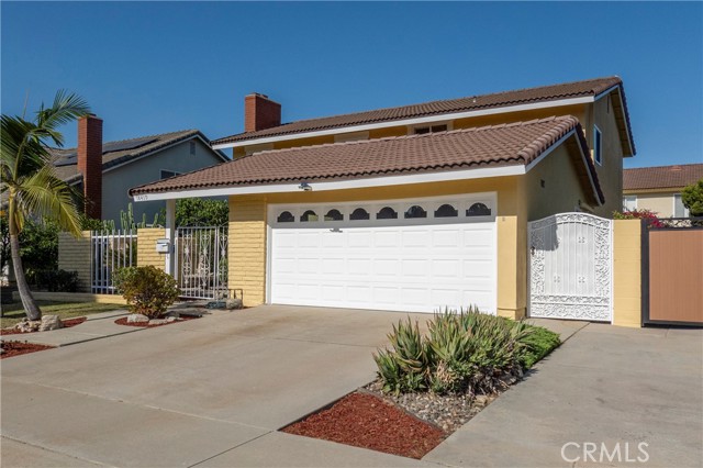 18410 Alexander Ave, Cerritos CA: https://media.crmls.org/medias/44f53fc5-188b-43f4-8e24-8f9a2c566b3b.jpg