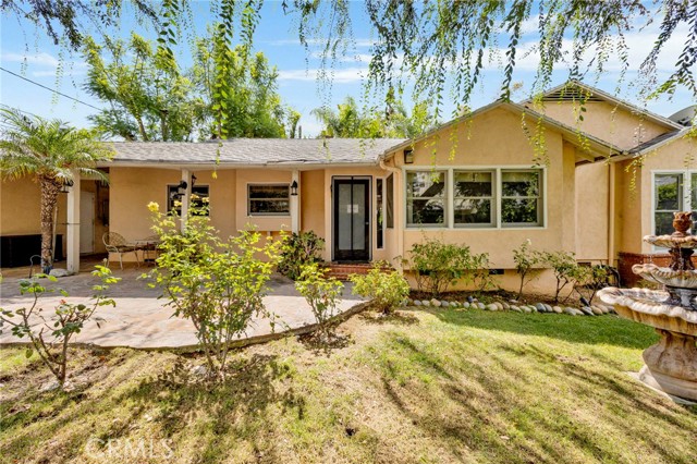 3398 Floyd, Los Angeles CA: https://media.crmls.org/medias/44f602d3-1bb2-4499-83c5-ad6a1e2fc107.jpg