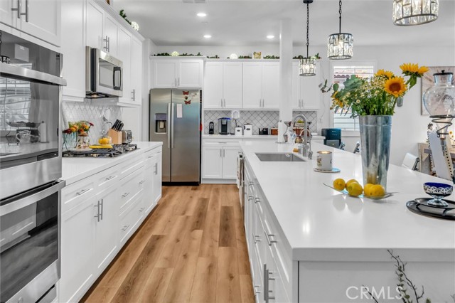 Image 7 of 47 For 26219 Silver Birch Drive