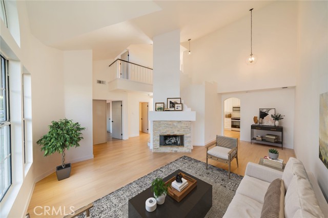 Detail Gallery Image 2 of 38 For 3722 Strawberry Creek, Ontario,  CA 91761 - 4 Beds | 3 Baths