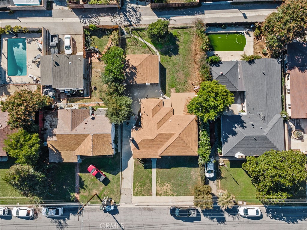 https://media.crmls.org/medias/44f66610-6a7b-4f5c-8317-6803ecc94f69.jpg?preset=X-Large