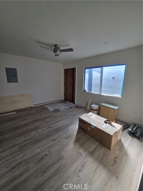 14306 Crossdale, Norwalk CA: https://media.crmls.org/medias/44f6bdd9-cf22-4c47-9863-5f6dd58021c5.jpg