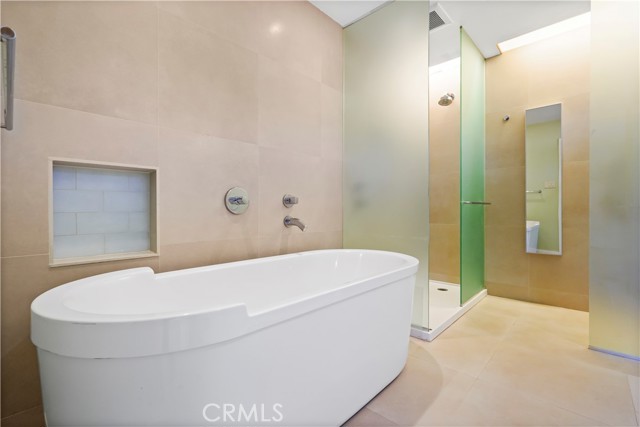 Detail Gallery Image 25 of 53 For 7027 Macapa, –,  CA 90068 - 2 Beds | 3 Baths