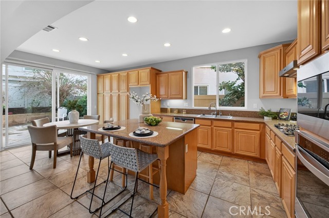 Detail Gallery Image 18 of 56 For 45590 Alpine, Temecula,  CA 92592 - 5 Beds | 3/1 Baths