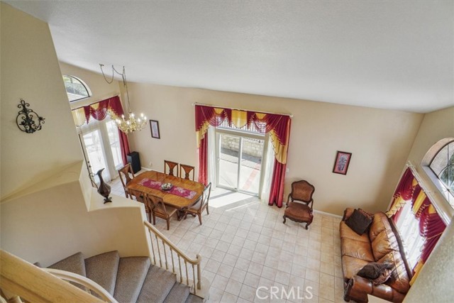 Detail Gallery Image 17 of 34 For 29304 Begonias Ln, Canyon Country,  CA 91387 - 4 Beds | 3 Baths