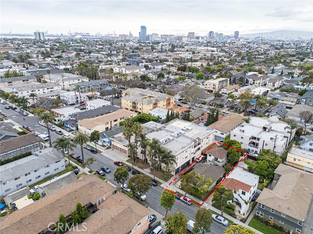 905 Gardenia Avenue, Long Beach CA: https://media.crmls.org/medias/44fc6949-0ca5-4226-abc9-0d328304433f.jpg