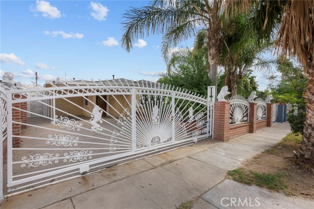 Detail Gallery Image 42 of 43 For 18621 Bryant St, Northridge,  CA 91324 - 4 Beds | 2 Baths