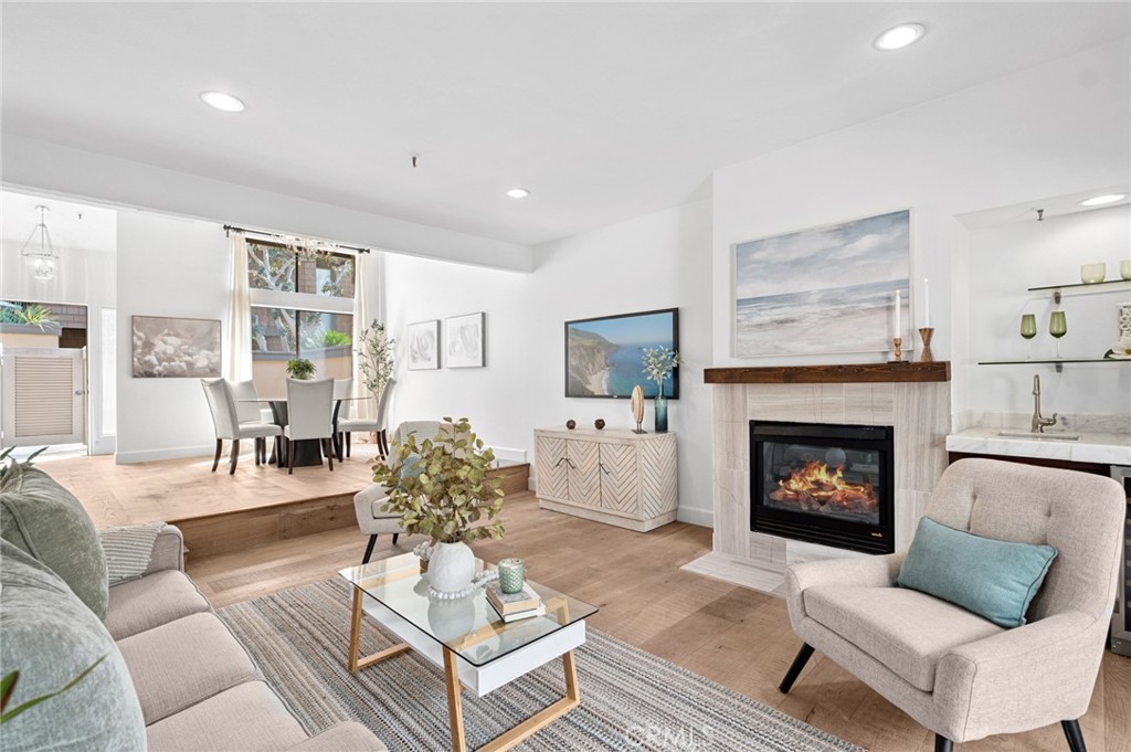 44fcd8ba C44b 484a Aa16 F1d6c424e9ca