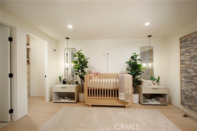 3863 Sherwood Place, Sherman Oaks CA: https://media.crmls.org/medias/44fd5571-5ee9-402d-afe8-22b2dccc8b88.jpg
