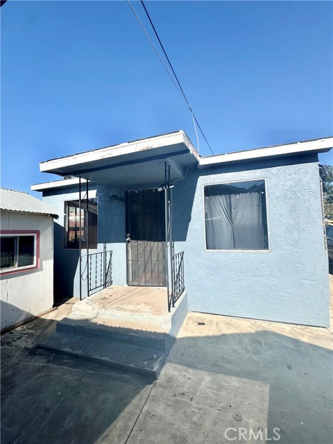 Detail Gallery Image 22 of 27 For 227 E 111th St, Los Angeles,  CA 90061 - 5 Beds | 3 Baths