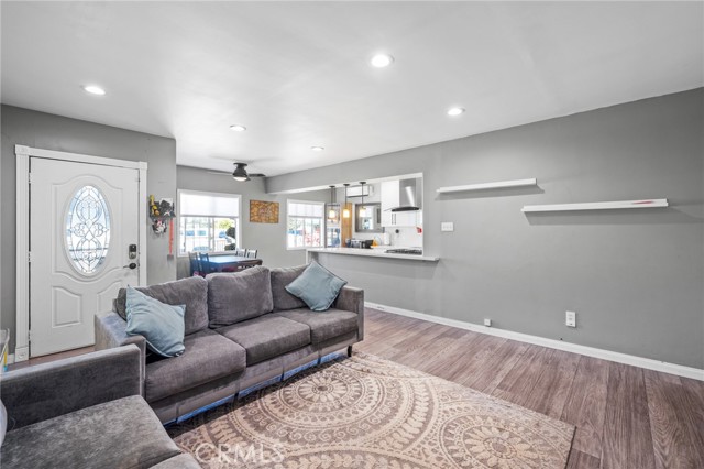Detail Gallery Image 16 of 21 For 22702 Menlo Ave, Torrance,  CA 90502 - 3 Beds | 1 Baths