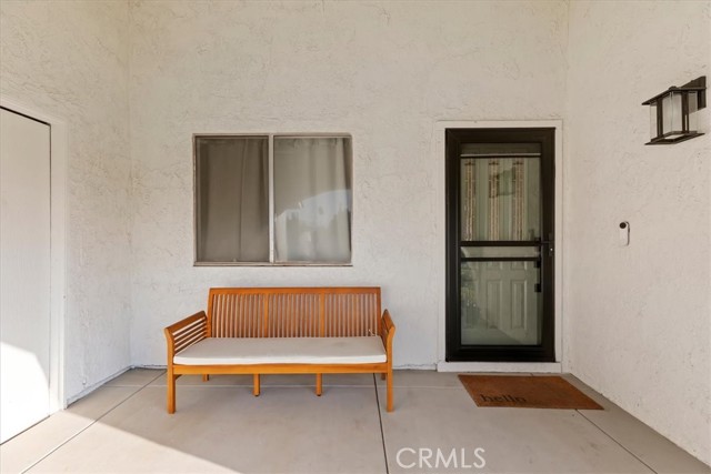 10750 Hollenbeck Drive, Riverside CA: https://media.crmls.org/medias/44fec5e2-61a7-4a47-8d56-da98e7edd856.jpg
