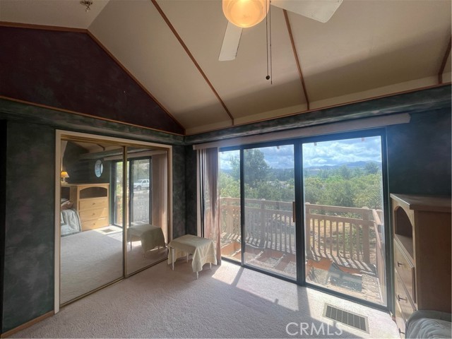 16741 Georgios Way, Ramona CA: https://media.crmls.org/medias/44ff1af4-60ac-4146-b080-1752fcf5306d.jpg
