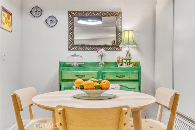 Detail Gallery Image 18 of 25 For 15155 Sherman Way #14,  Van Nuys,  CA 91405 - 1 Beds | 1 Baths