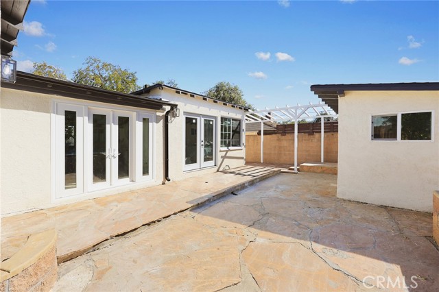 2133 Westminster photo 28