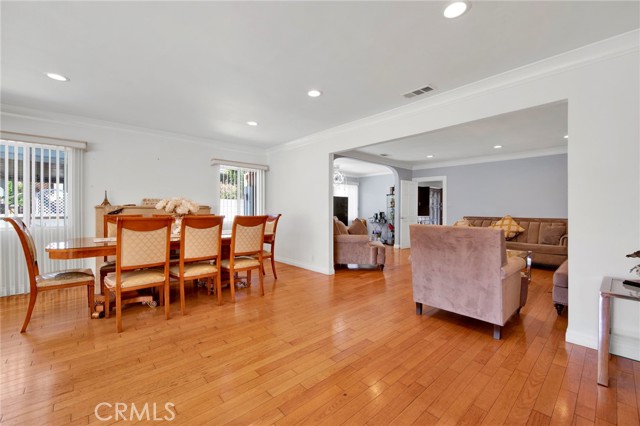 Detail Gallery Image 7 of 25 For 1318 N Alexandria Ave, Los Angeles,  CA 90027 - 3 Beds | 2 Baths