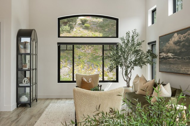Detail Gallery Image 13 of 75 For 837 S Canyon Mist Lane, Anaheim Hills,  CA 92808 - 4 Beds | 3/1 Baths