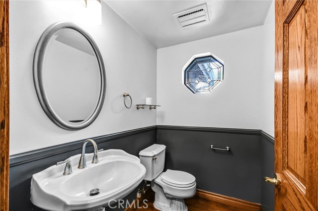 Detail Gallery Image 12 of 30 For 34 Hidden Valley Rd, Monrovia,  CA 91016 - 5 Beds | 4/1 Baths