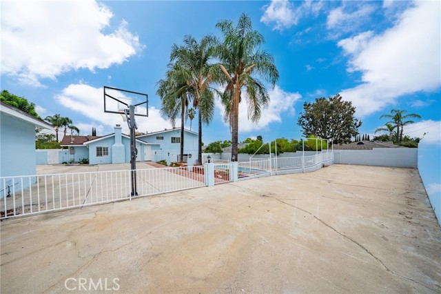 Detail Gallery Image 23 of 27 For 1623 N Vallejo Way, Upland,  CA 91784 - 5 Beds | 5 Baths