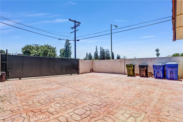 7836 Hanna Avenue, Canoga Park CA: https://media.crmls.org/medias/4503dd4b-cf3b-4897-a92b-91f299766801.jpg