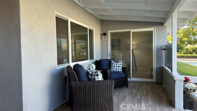 Detail Gallery Image 4 of 38 For 1562 Golden Rain Road #44h, Seal Beach,  CA 90740 - 2 Beds | 1 Baths