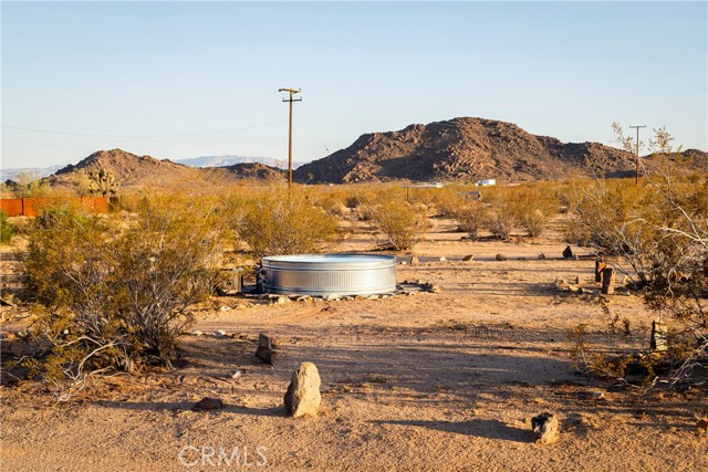 Detail Gallery Image 48 of 52 For 63070 Pole Rd, Joshua Tree,  CA 92252 - 2 Beds | 1 Baths