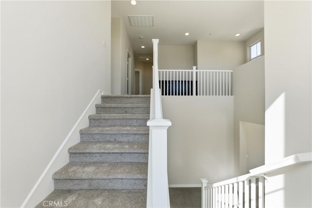 MLS #OC25234656 image #21