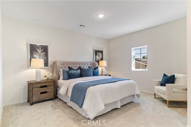 Bonus Room / Bedroom / Office