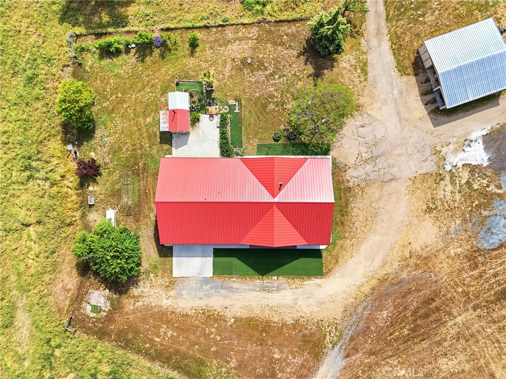 https://media.crmls.org/medias/4506c8eb-7861-40f7-9cf1-5d1736068b7f.jpg?preset=X-Large