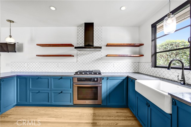 9827 Estrella Avenue, Temple City CA: https://media.crmls.org/medias/4506ccf1-3e4f-4aed-8616-7222c74c6fac.jpg