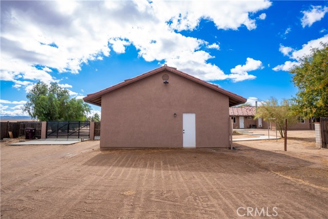 Detail Gallery Image 54 of 75 For 14064 Tioga, Oak Hills,  CA 92344 - 5 Beds | 2/1 Baths