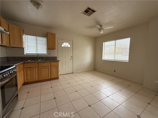 Detail Gallery Image 5 of 18 For 7952 La Merced Road, Rosemead,  CA 91770 - 3 Beds | 2 Baths