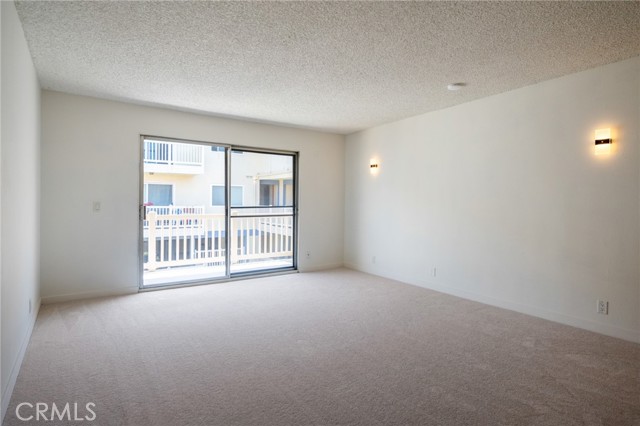 1707 Pacific Coast Highway, Hermosa Beach, California 90254, 1 Bedroom Bedrooms, ,1 BathroomBathrooms,Residential,For Sale,Pacific Coast Highway,SB26076902