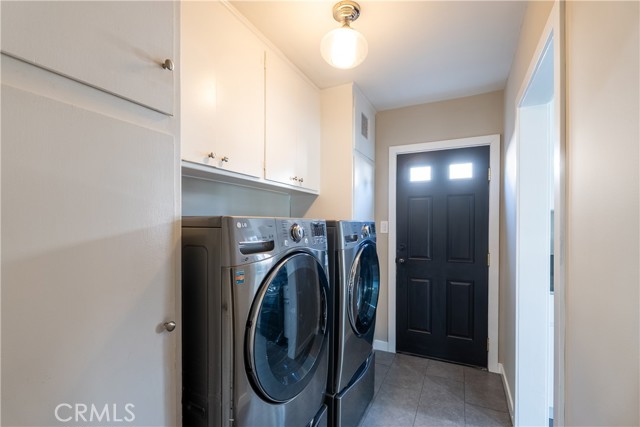 Detail Gallery Image 16 of 40 For 17200 Willard, Lake Balboa,  CA 91406 - 3 Beds | 2/1 Baths