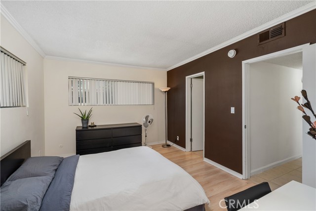 Detail Gallery Image 18 of 21 For 6133 Whitsett Ave #17,  North Hollywood,  CA 91606 - 3 Beds | 2 Baths