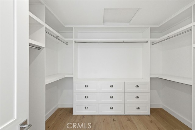 Detail Gallery Image 58 of 59 For 1405 Oak Ave, Manhattan Beach,  CA 90266 - 4 Beds | 4/1 Baths