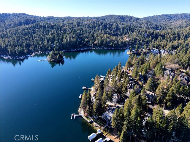 Detail Gallery Image 52 of 71 For 27657 Peninsula #110 Dr, Lake Arrowhead,  CA 92352 - 4 Beds | 2/1 Baths