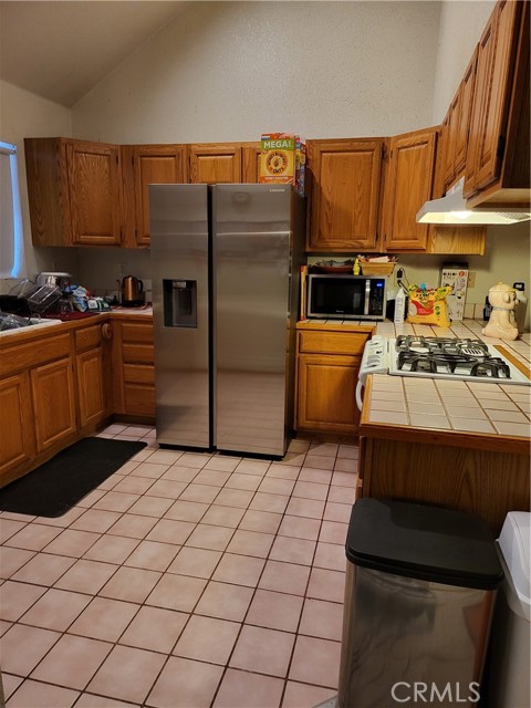 24812 Lake Gregory, Crestline, CA 92325
