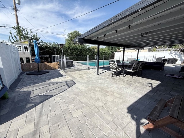 Detail Gallery Image 22 of 24 For 11243 Mclennan, Granada Hills,  CA 91344 - 3 Beds | 3 Baths