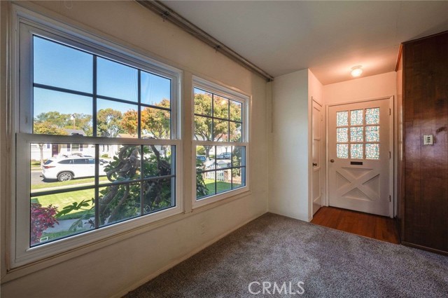 Detail Gallery Image 5 of 33 For 2912 Allred, Lakewood,  CA 90712 - 2 Beds | 1 Baths