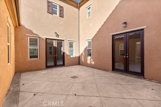 Detail Gallery Image 9 of 54 For 4332 Cantada, Corona,  CA 92883 - 4 Beds | 4/1 Baths