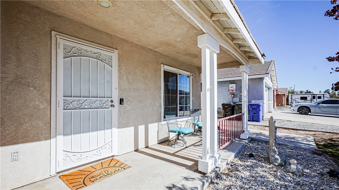 Image 3 for 13952 Clydesdale Run Ln, Victorville, CA 92394