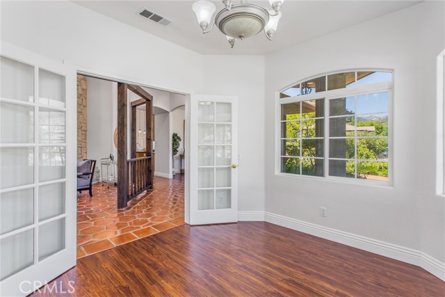 Detail Gallery Image 16 of 56 For 34879 Olive Tree Ln, Yucaipa,  CA 92399 - 3 Beds | 2/1 Baths