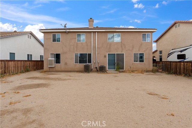 12569 Mesa View Drive, Victorville CA: https://media.crmls.org/medias/450d20bf-37ee-43c4-87bb-9ed888fe982e.jpg